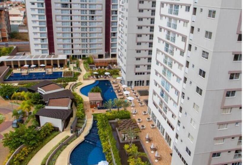 Апартаменты 1 Спальня Вид на Бассейн, Evian Thermas   Caldas