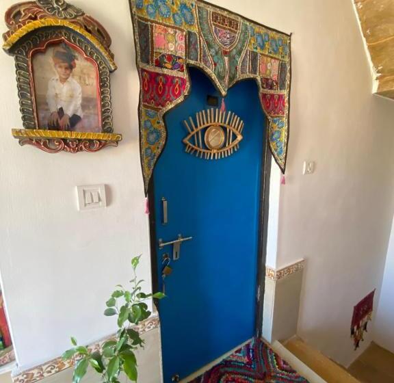 Номер Deluxe с Балконом, Blue Eye Hostel