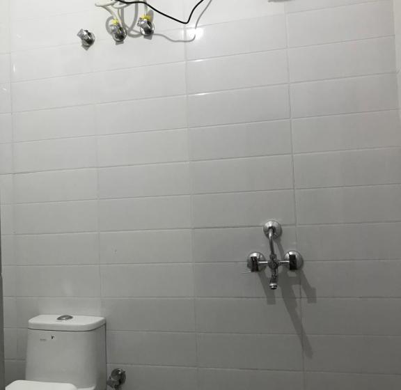 디럭스 룸, Blue Eye Hostel