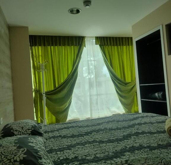 اتاق سوپریور, Hospedaje Yacucalle