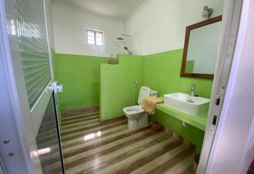 トリプルクラシックルーム, Villa Raffaele B&b