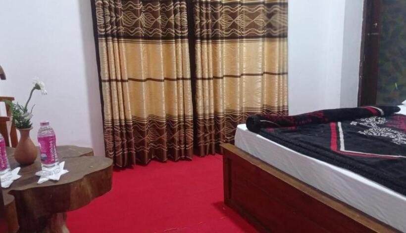 Номер Deluxe, Thalagala Oya Resort