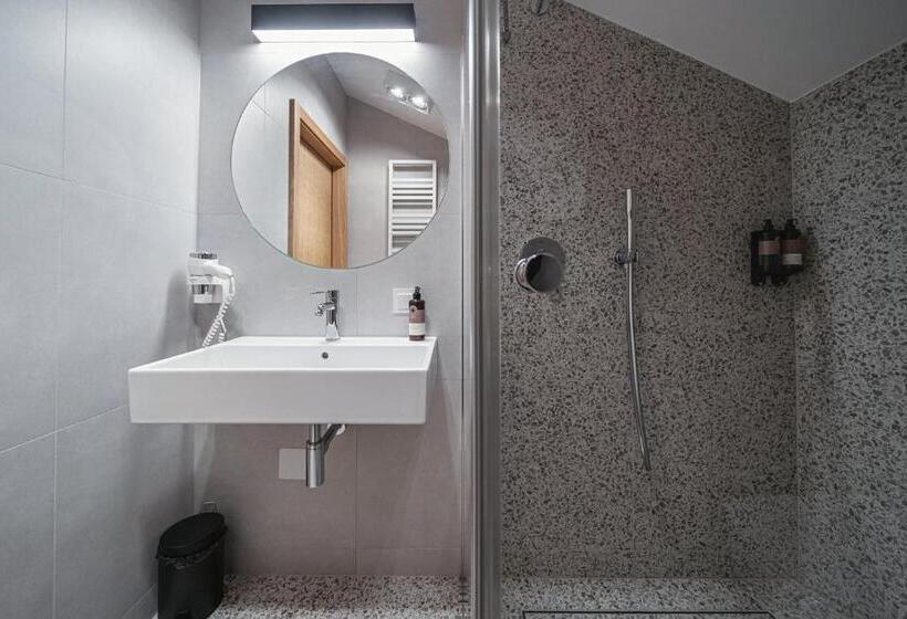 Апартаменты 2 Спальни, Lipowy Dwór