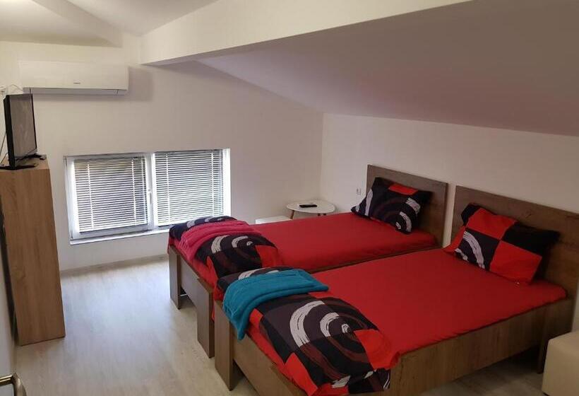 Номер Economy, Apartments Alexandra