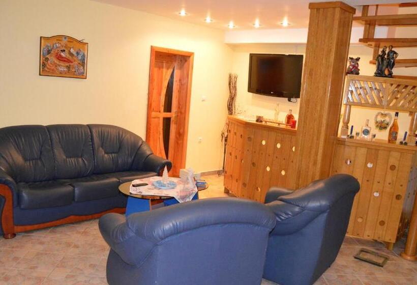Дом 1 Спальня, Casa Piatra Craiului