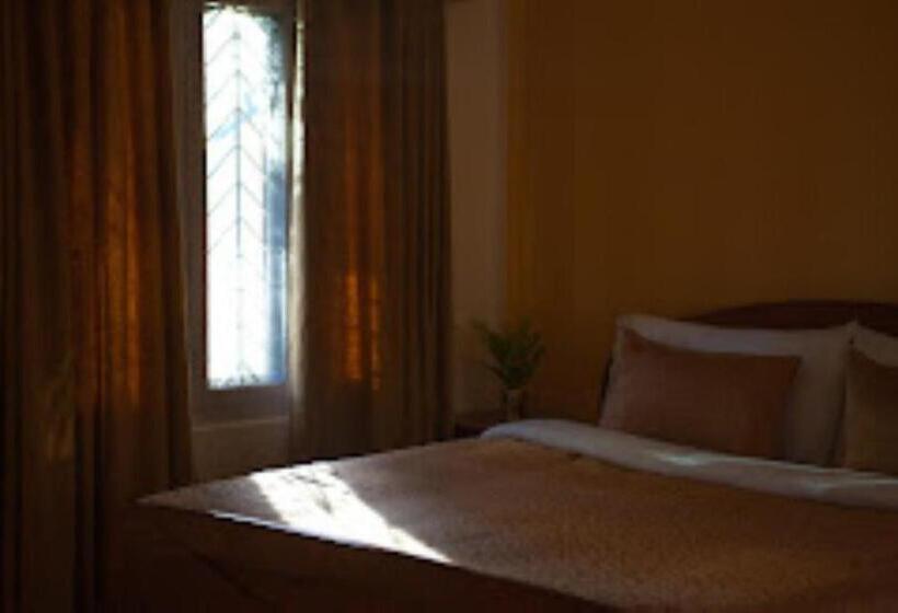 디럭스 스위트, Golden Pagoda Eco Resort Namsai
