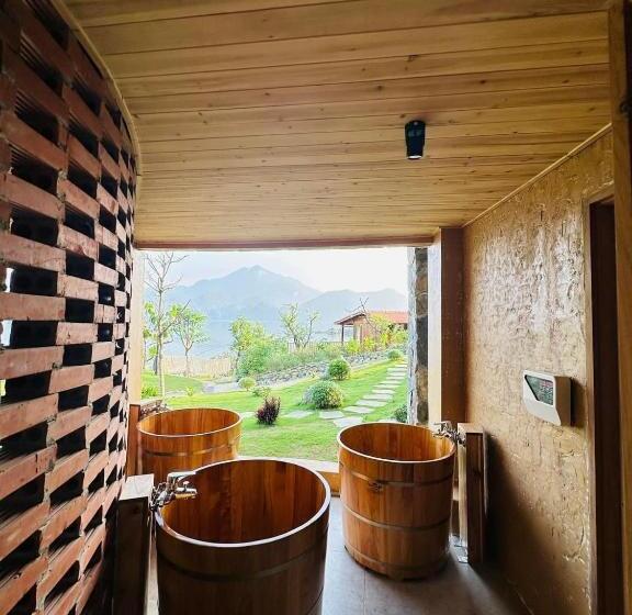 سوئیت با وان آب گرم, Mơ Village đà Bắc, Hòa Bình