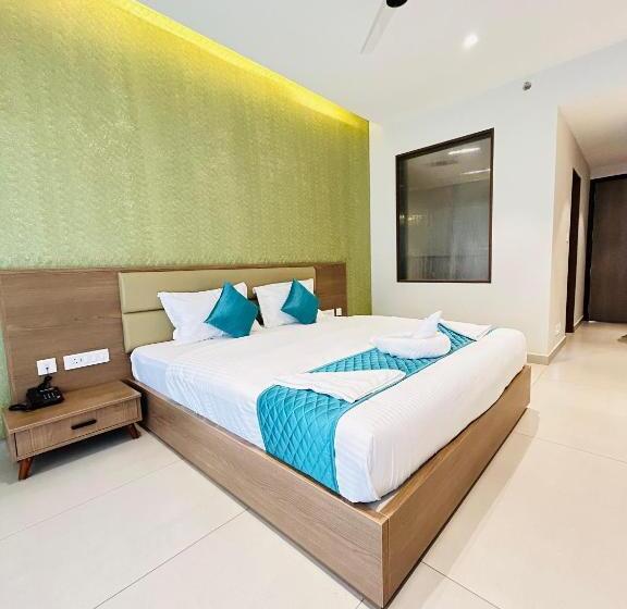 Люкс с Балконом, Vaga Nakshathra Suites