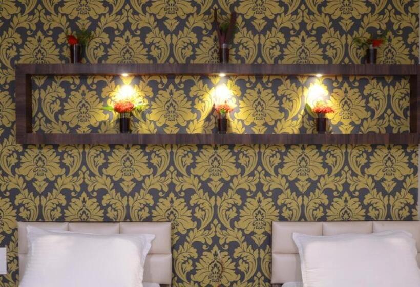 Трехместный Номер Deluxe, Vatika Inn