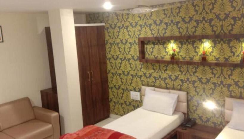 Номер Deluxe, Vatika Inn