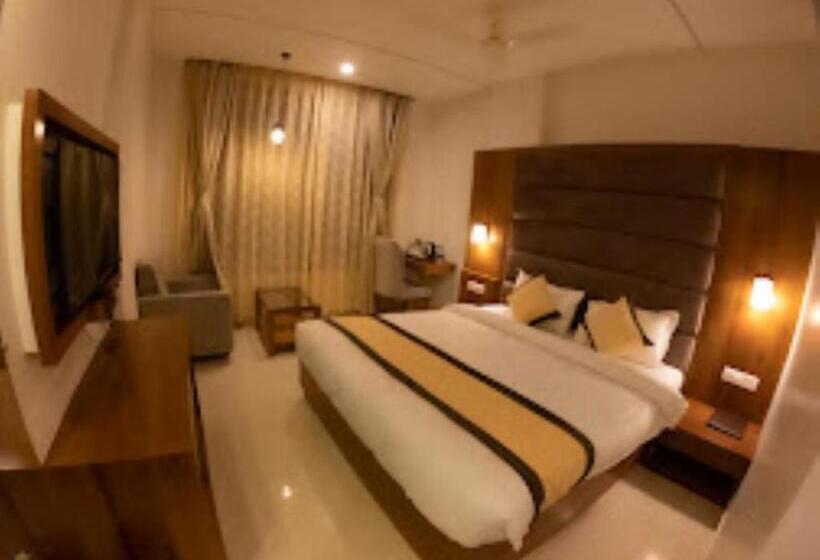 Номер Deluxe, Prime Residency,chhatarpur