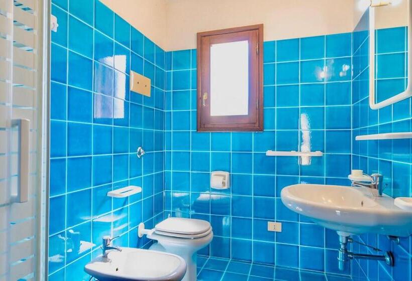 آپارتمان 1 خوابه, Iss Travel, Apartments In Via Torino   800 M From La Cinta Beach