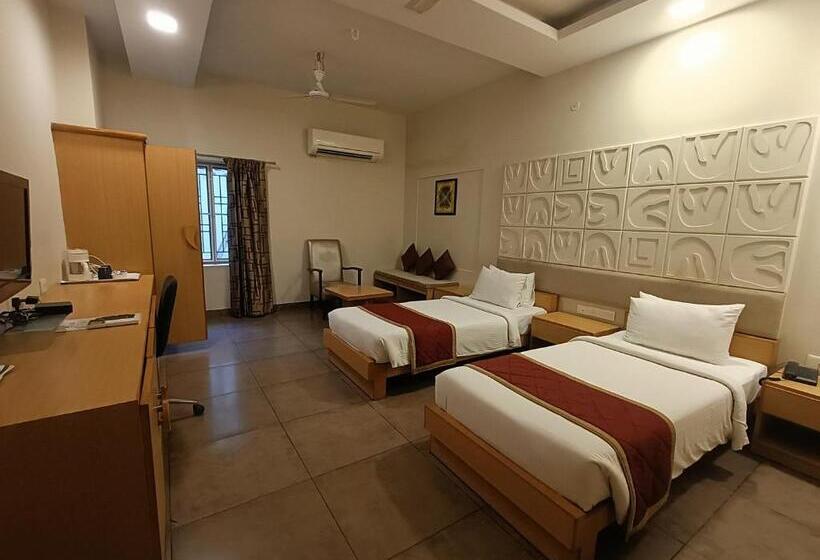 Номер Deluxe, Classic Boutique Hotel & Luxury Service Apartments