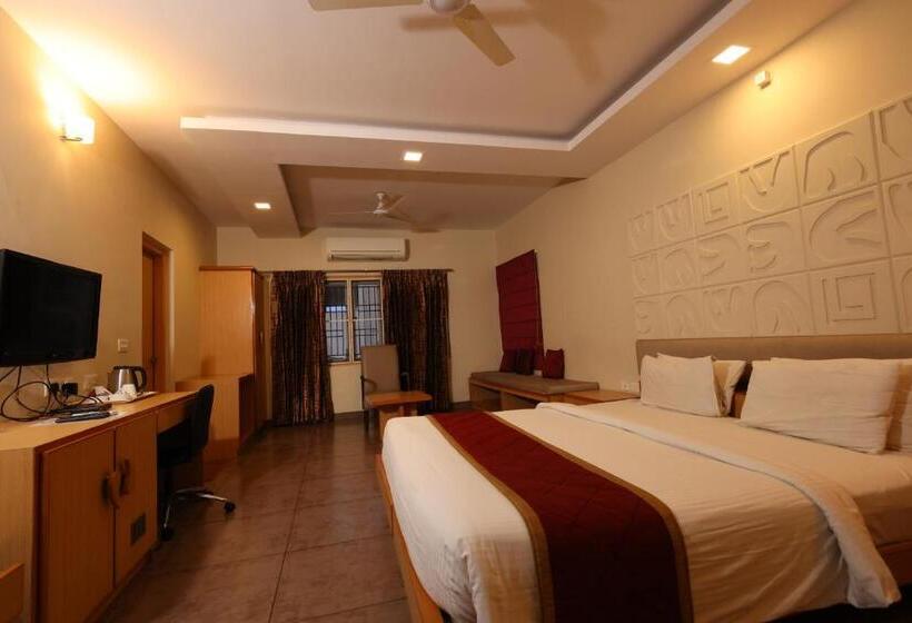 Номер Deluxe, Classic Boutique Hotel & Luxury Service Apartments