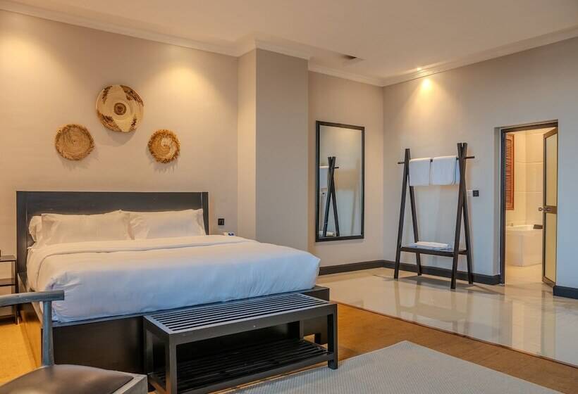 디럭스 룸, Sanna Boutique