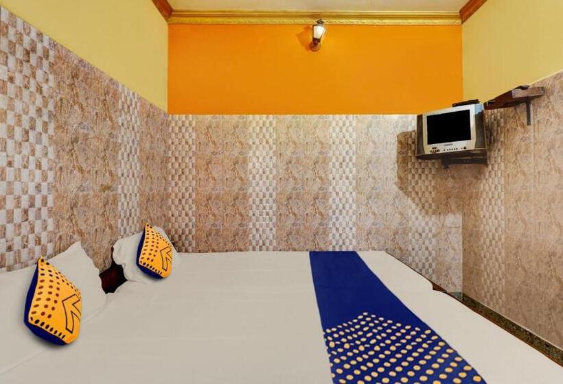三人经典房间, Spot On Shri Venkateshwara Lodging
