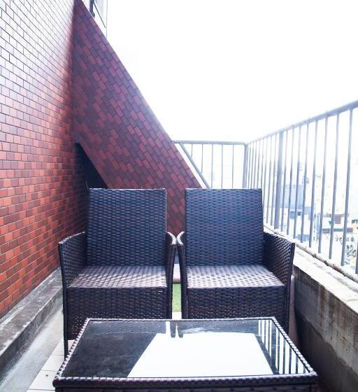 Apartamento 1 Dormitório com Sacada, S19新宿最中心 東新宿站5分 Shinjuku Center 5 Mins To Station, Max 6p 直达新宿 涉谷 表参道 池袋 上野 代代木 银座 原宿