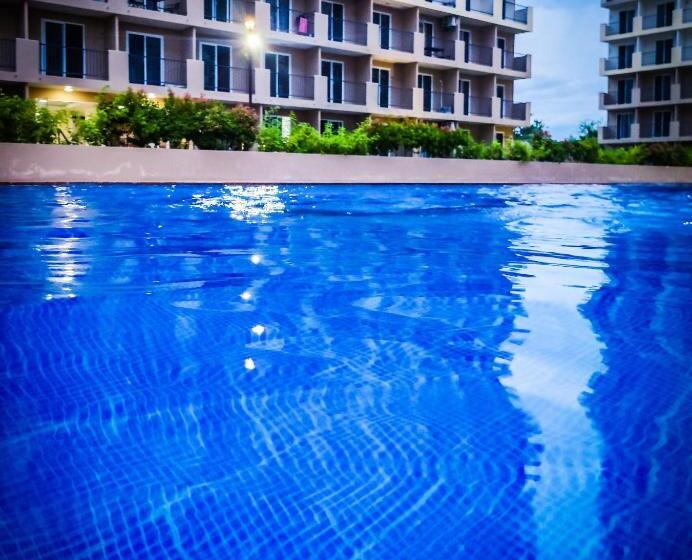 Студио Стандарт с Балконом, Saekyung Marigondon Lapu Lapu City Cebu