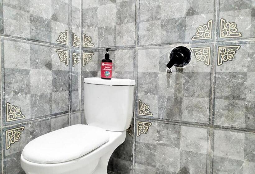Номер Стандарт, Reddoorz Syariah Near Exit Tol Bojong Pekalongan