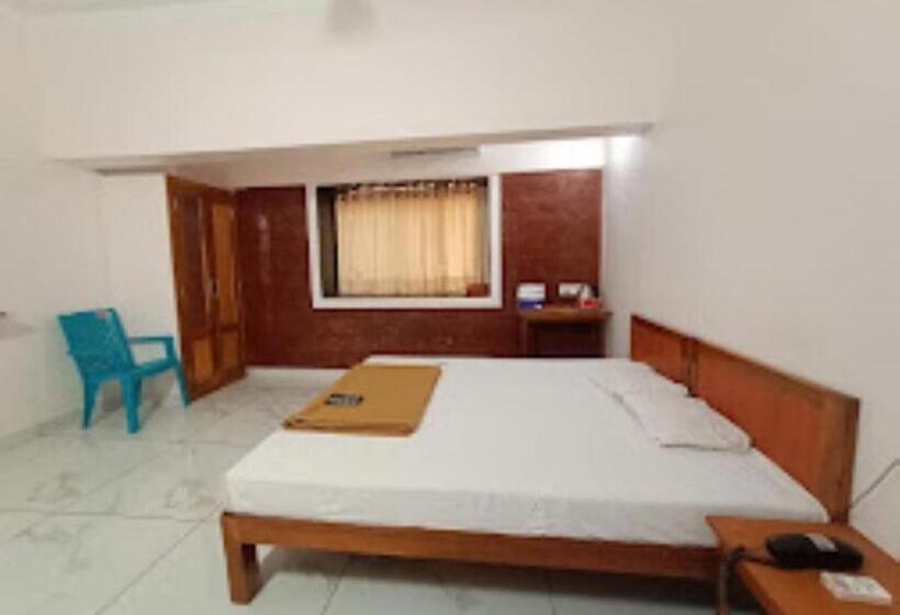 Номер Стандарт, Amraban Resort, Chiplun