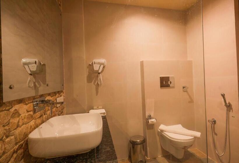 스탠다드 룸 풀장 전망, Eko Resort Vanya   Jim Corbett