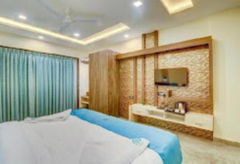 Номер Deluxe, Green County Panchgani