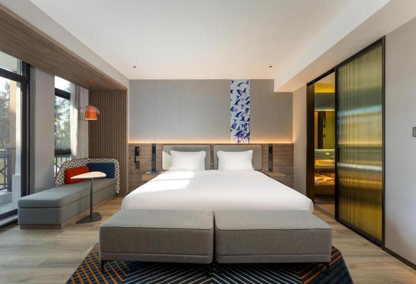 스탠다드 룸 킹사이즈 침대, Holiday Inn Express Yuhuan Wetland Park, An Ihg