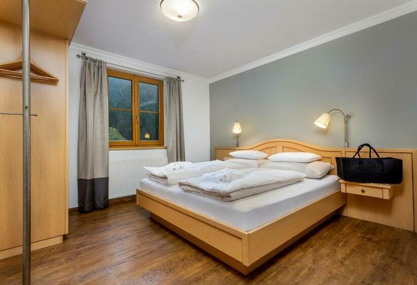 Апартаменты 2 Спальни, Almhof Alpin Apartments & Spa