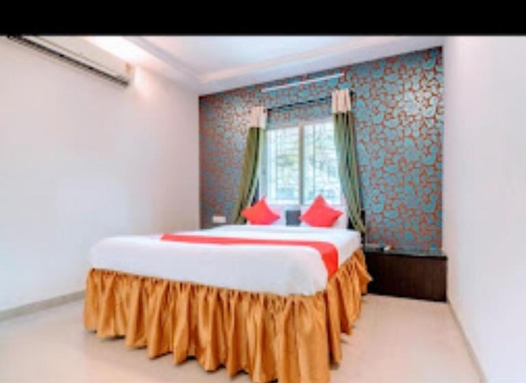 Номер Deluxe, Ramakrishna, Wardha