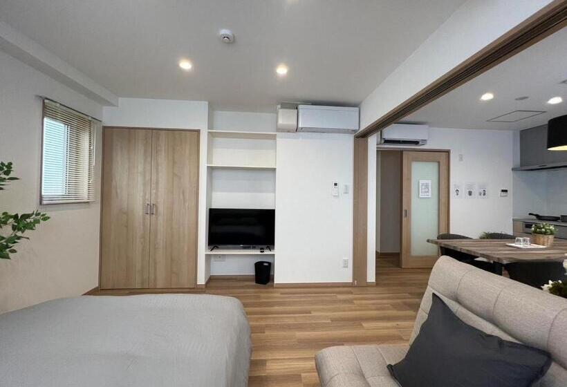 Семейный Номер, 万錦apartment