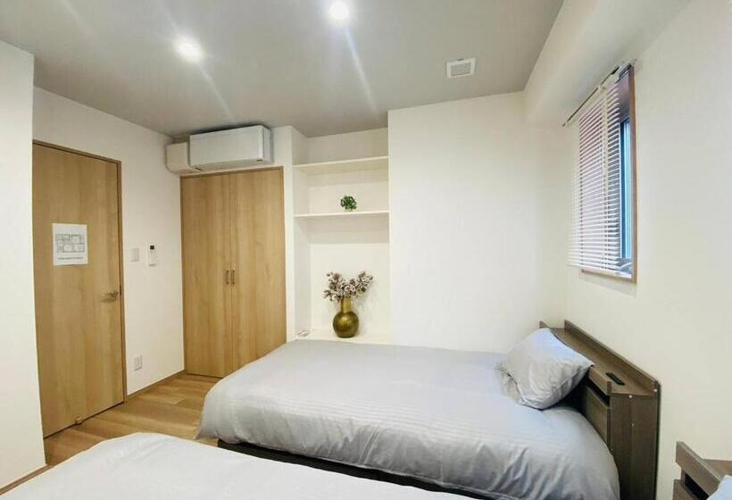 Семейный Номер, 万錦apartment