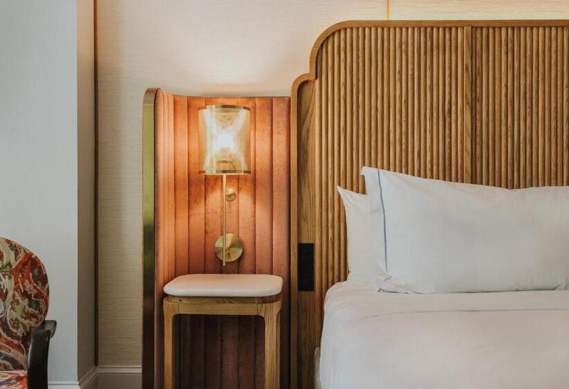 سوئیت جونیور با تراس, Bardo Savannah