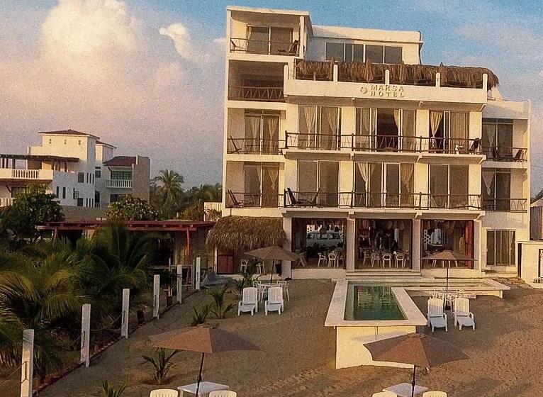家庭套房, Marsa