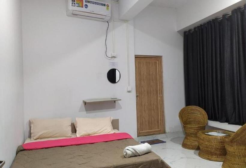 스탠다드 룸, The Lushai Inn, Aizwal