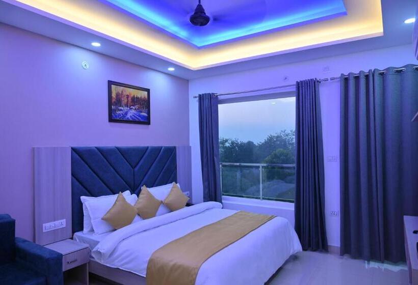 带大床的高级房间, Evana Rajaji, Rajaji Tiger Reserve, Rishikesh