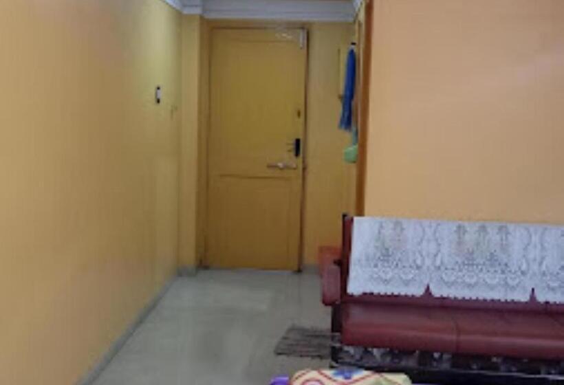 豪华房间, Rajdhani And Guest House Gujarat   Best Family Hotel In Halol Near Pavaghad And Halol Gidc