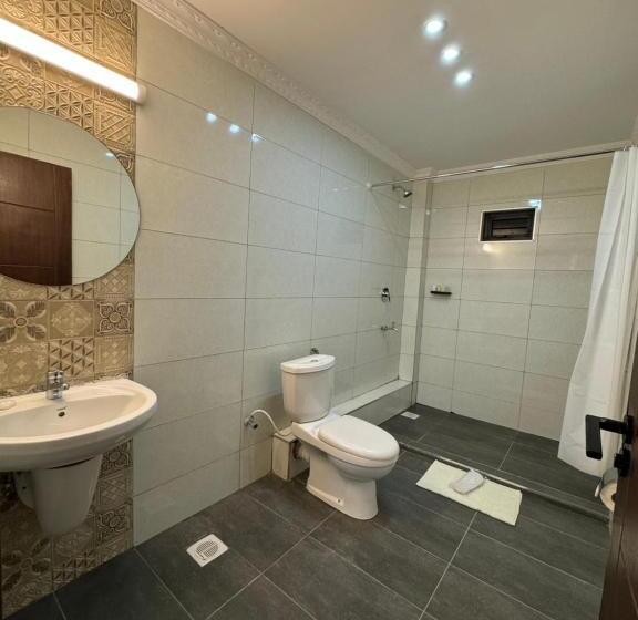 اتاق استاندارد سه تخته با چشم‌انداز استخر, Ivory Park Hotel   Safari Waterworld