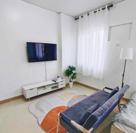 Апартаменты 1 Спальня Вид на Бассейн, Ace That Condo Staycation Cheer Residences Beside Sm Marilao