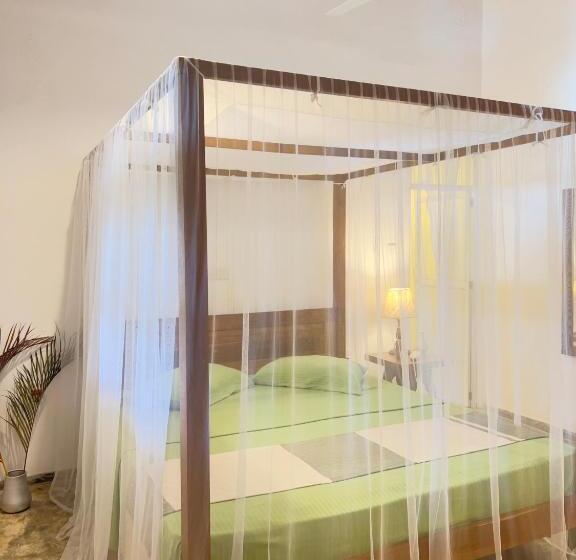 Номер Deluxe, Galle Fancy Guesthouse, 5 Ac Bedrooms Villa