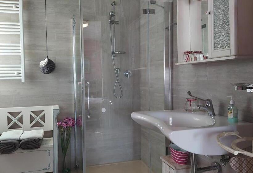 Номер Стандарт с Террасой, Agriturismo La Dependance