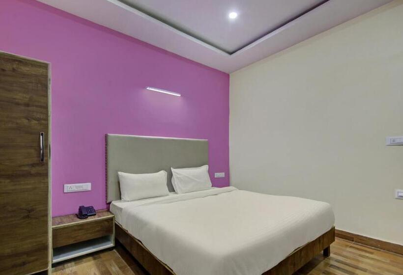 Трехместный Номер Классика, Oyo Green Land Resorts Jodhpur