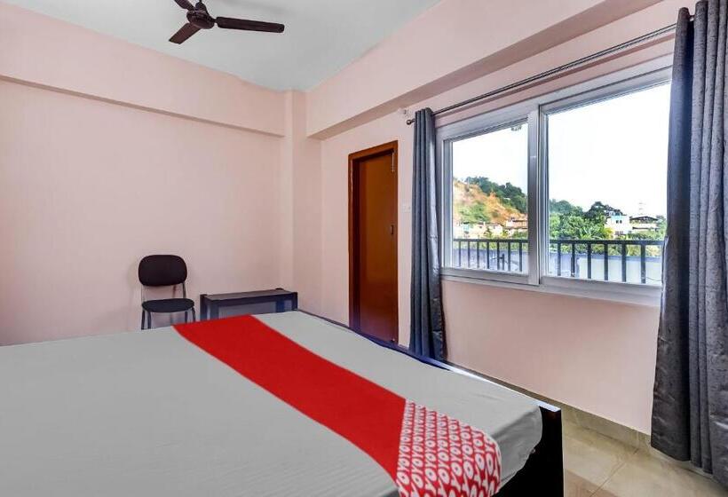 三人经典房间, Super Oyo Flagship Moyong Homestay