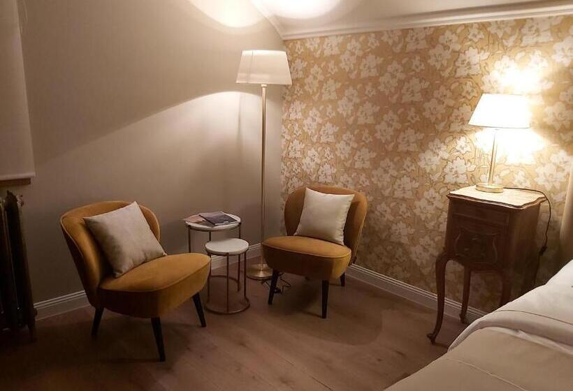 스탠다드 룸 킹사이즈 침대, B&b Asmara