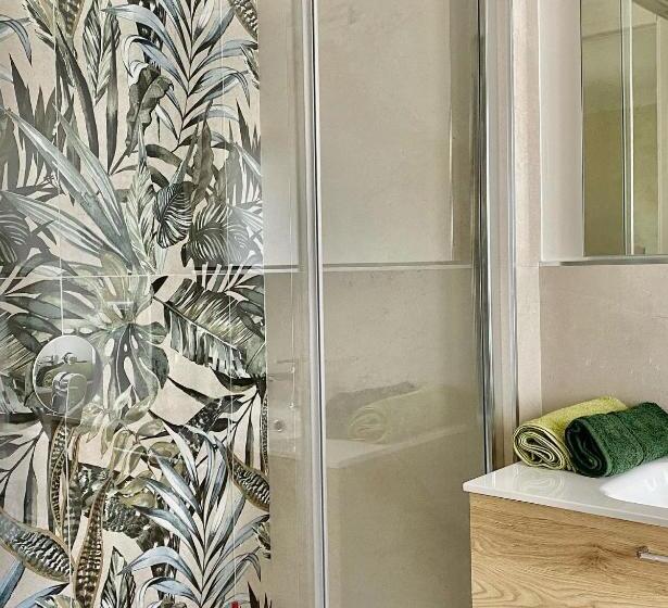 اتاق استاندارد, B&b Niu Susu