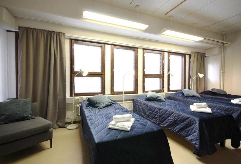 스탠다드 4인용 룸 공용 욕실, Forenom Hostel Vantaa Kehä Iii