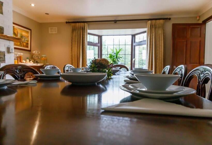 Номер Стандарт Совместная Ванная, Oak House Laois B&b