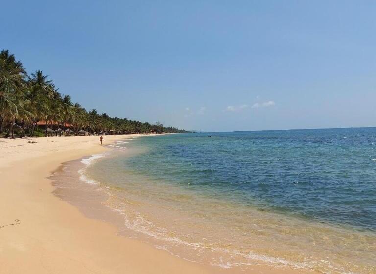 اتاق خانوادگی, Victoria Guest House 63 Tran Hung Dao 1 Minute Walking To Beach