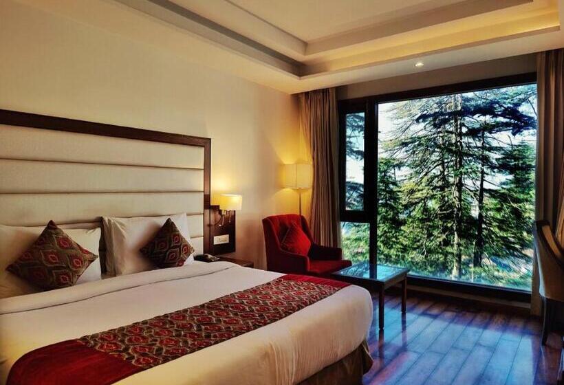 キングサイズベッドのスタンダードルーム, Royal Retreat   Shimla