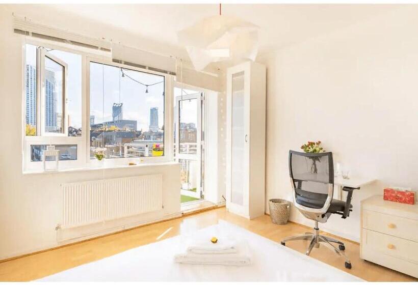 חדר דלוקס, Central London Flat Share