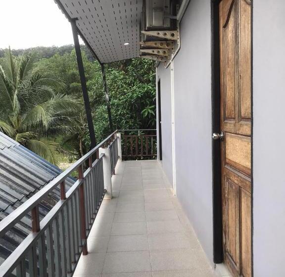 Апартаменты 1 Спальня, Hassana Apartment